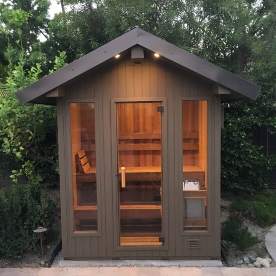 Finnleo outdoor patio sauna